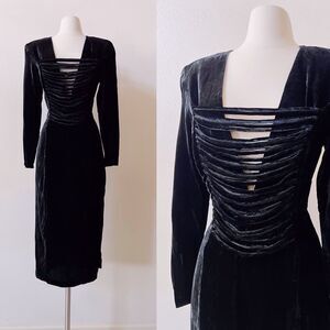 Wild Rose Black Long Sleeve Dress (6-8)